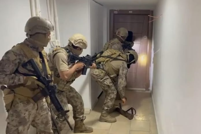 İstanbul merkezli dev narkotik operasyonu: 17 tutuklama