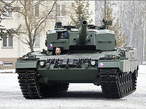 Çekya, Leopard 2A4 tanklarının bakımı için Rheinmetall ile 7 yıllık anlaşma imzaladı