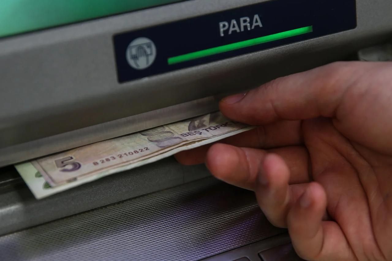 Bankaların güncel ATM para çekme limitleri | 2 Ekim ATM para çekme limiti ne kadar, kaç TL?