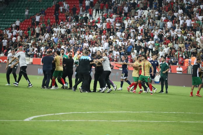 Diyarbakır'da gol düellosu: Gergin maçın galibi yok