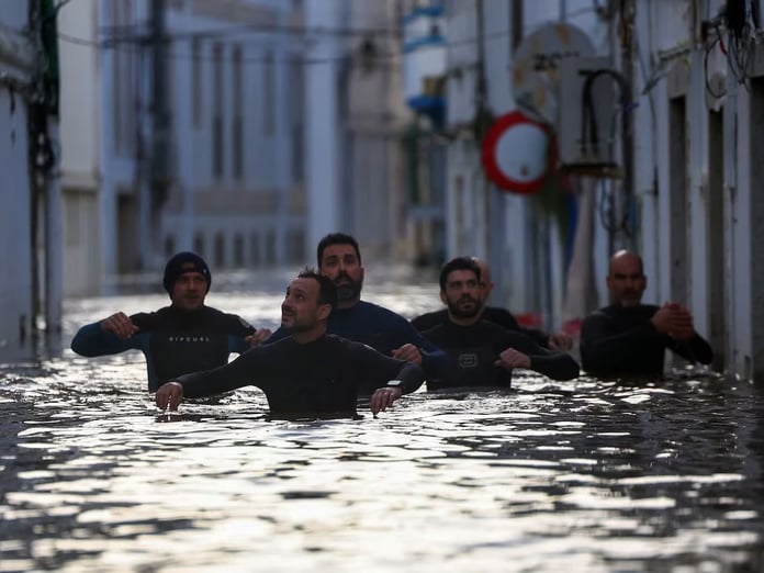 Portekiz ve İspanya'yı Marta Fırtınası vurdu