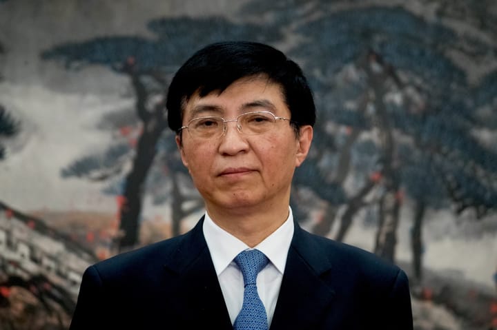 Support for Reunification: China Steps Up Pressure on Taiwan