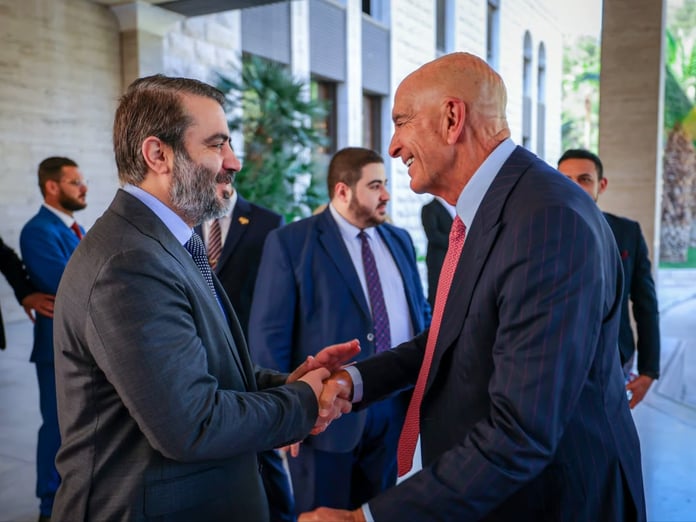 Suriye Dışişleri Bakanı Esad Şeybani ile Tom Barrack Riyad'da görüştü