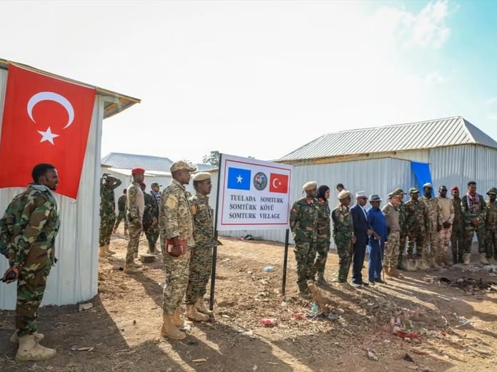 Eş Şebab'ın yıktığı bölgede kurulan yerleşime SOMTÜRK köyü adı verildi