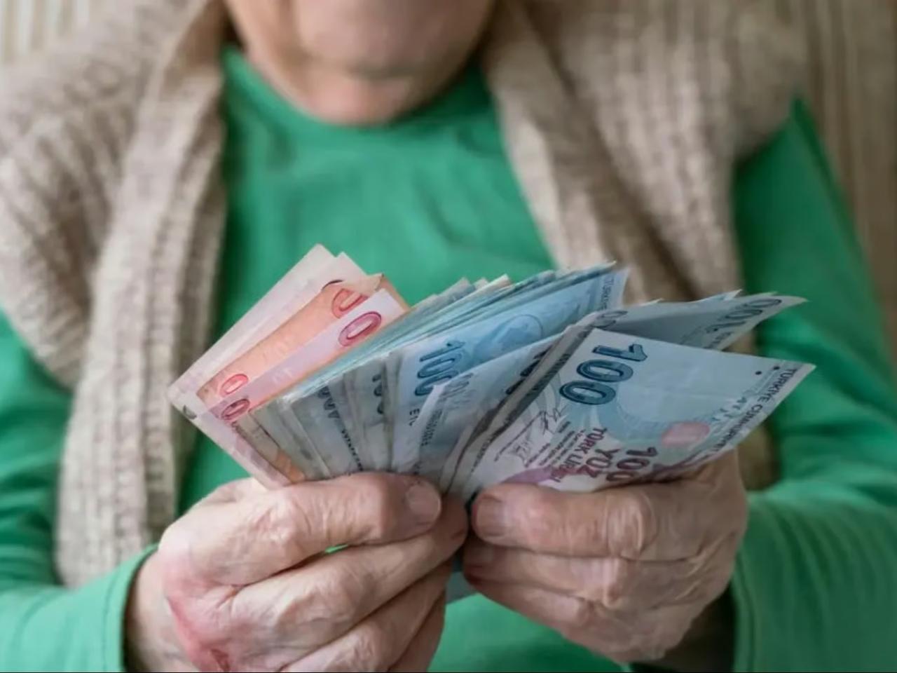 65 yaş aylığında nafaka engeli kaldırılıyor