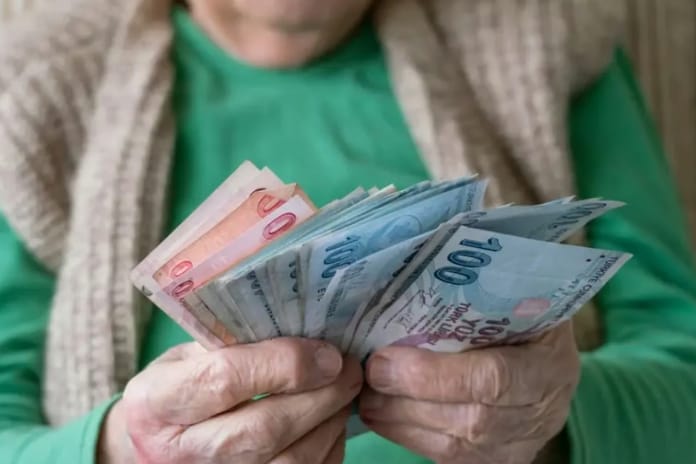 Nafaka mağduriyeti bitiyor: 65 yaş aylığı için yasa Meclis’e gelecek