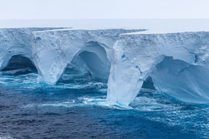 Antarktika’dan kopan dev A23a buzdağı 40 yıl sonra yok oluyor