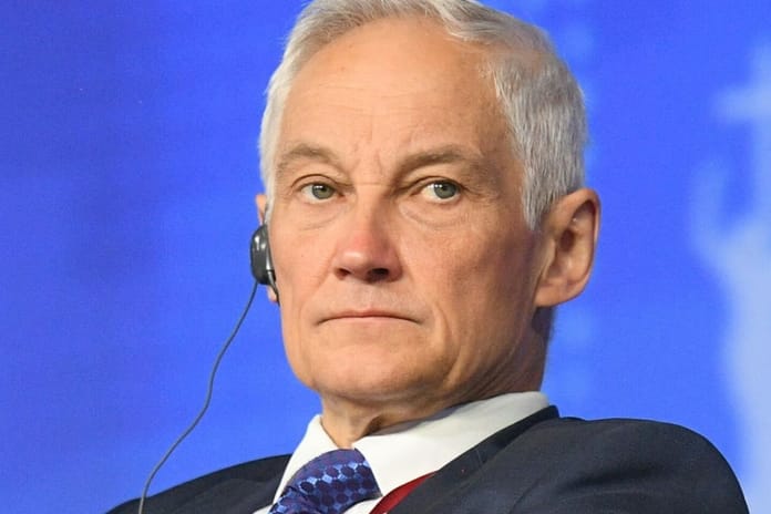 Rus Bakan Afganistan'a geçen militan gruplar konusunda endişeli