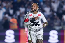 Gözyaşları gole dönüştü: Sakatlıklarla geçen zorlu dönemin ardından sezonun ilk golüyle takımına galibiyeti getirdi