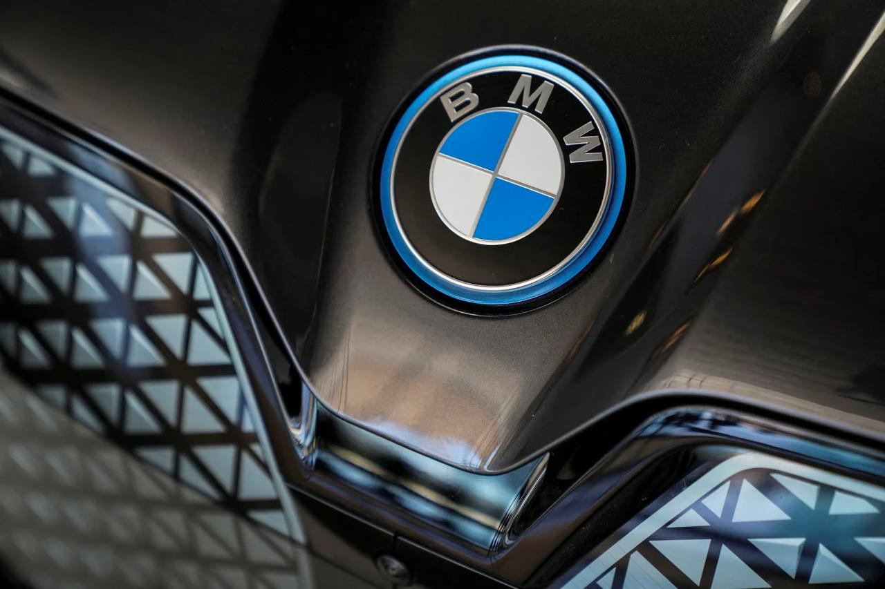 BMW 318 bin aracı geri çağırdı