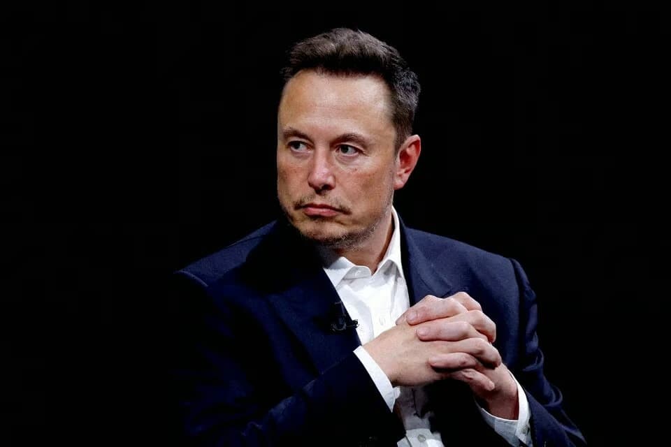 İran Elon Musk'ın şirketlerini hedef listesine aldı iddiası