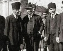 Tarihte bugün: TBMM'yi tanıyan ilk İtilaf devleti Fransa ile Ankara Anlaşması imzalandı