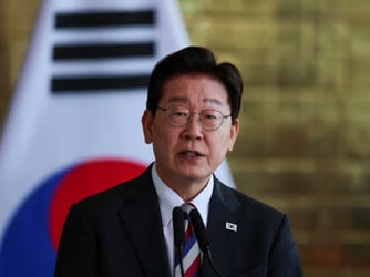 Seoul Backs Trump’s Drill Cuts