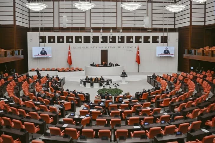 TBMM'de yoğun hafta başlıyor: Yargı Paketi, emekli aylığı ve üniversite affı masada