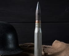 Rektumundan Birinci Dünya Savaşı'ndan kalma top mermisi çıktı