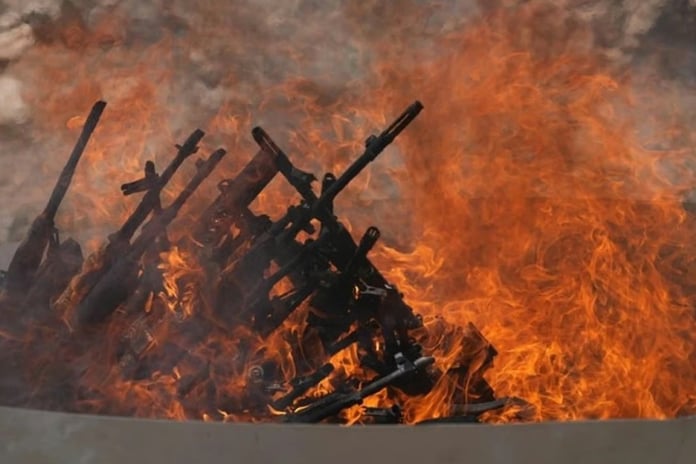 Silah bırakanlara özel yasa hazırlığı: Genel af gündemde yok