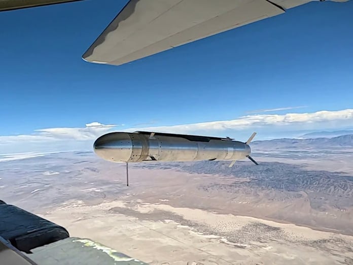 ABD’nin Black Arrow seyir füzesi 400 mil menzil testini tamamladı