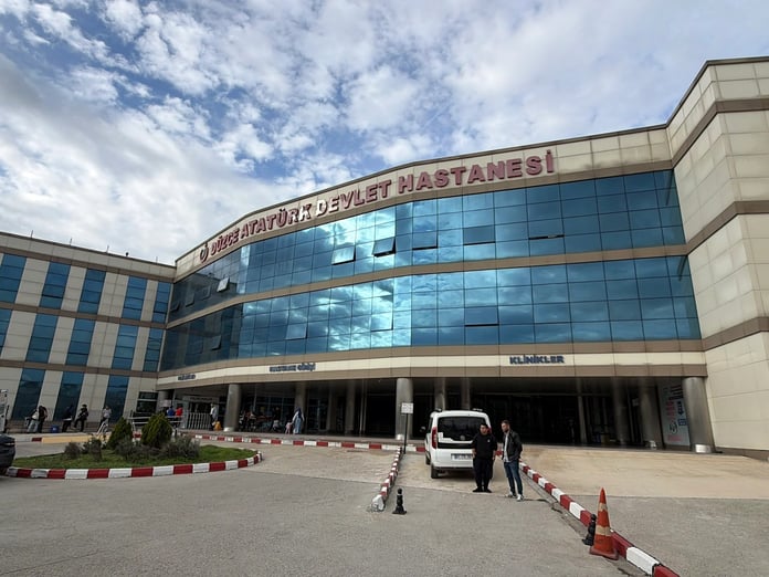 Acılı aileden hayat veren karar: Annesini organ yetmezliğinden kaybetti, ablasının üç organını bağışladı