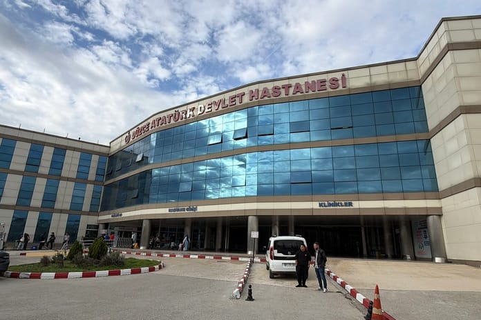 Acılı aileden hayat veren karar: Annesini organ yetmezliğinden kaybetti, ablasının üç organını bağışladı