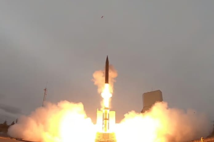 İsrail Maliye Bakanlığı yaklaşık 12,5 milyar dolar değerinde ek savunma bütçesini onayladı