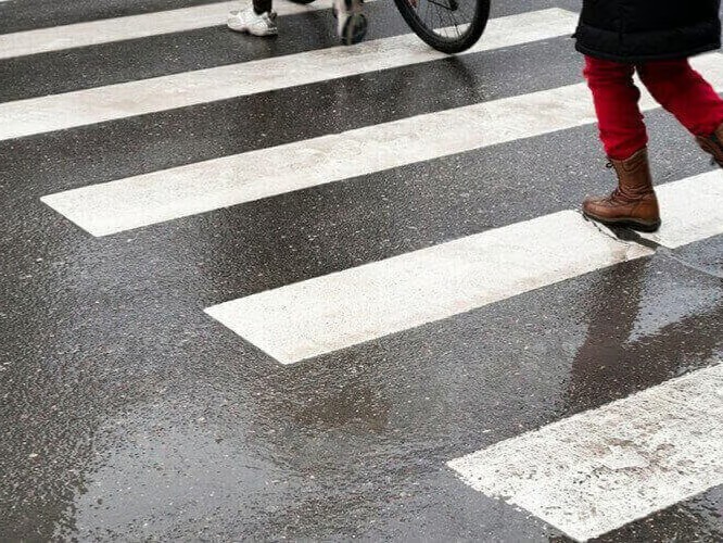 Kara yollarında hız sınırları ve yaya geçitleri yeniden düzenleniyor