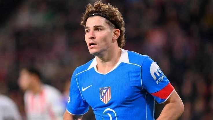 Barcelona ile Atletico Madrid arasındaki savaş Arsenal'a yaradı