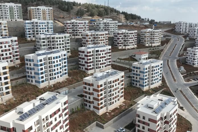 300 bininci konut Malatya'da depremzede aileye teslim edilecek