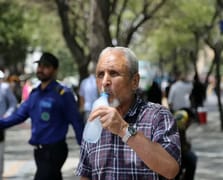 İran'da aşırı sıcaklar kamu kurumlarını tatil etti