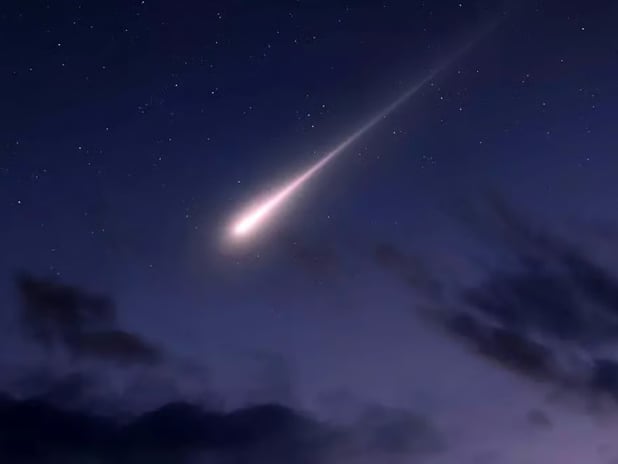 Yarım tonluk Sovyet uydusu Hint Okyanusu'na düştü