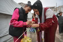 Gazze’de çocuklar enkazın ortasında Ramazan’a hazırlanıyor