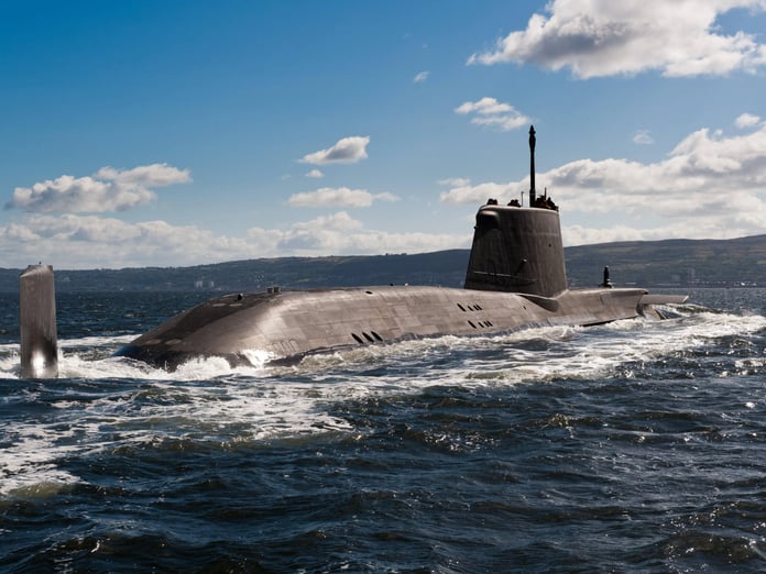 İngiltere, 12 yeni denizaltı inşa etmeye hazırlanıyor