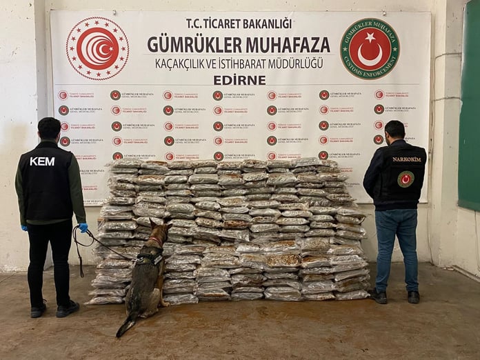 Ticaret Bakanlığı'ndan dev uyuşturucu operasyonu: 828 milyon liralık zehir ele geçirildi