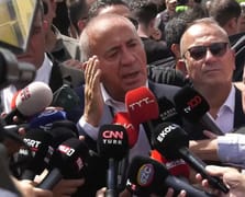 Gürsel Tekin CHP İstanbul İl Başkanlığı'nda