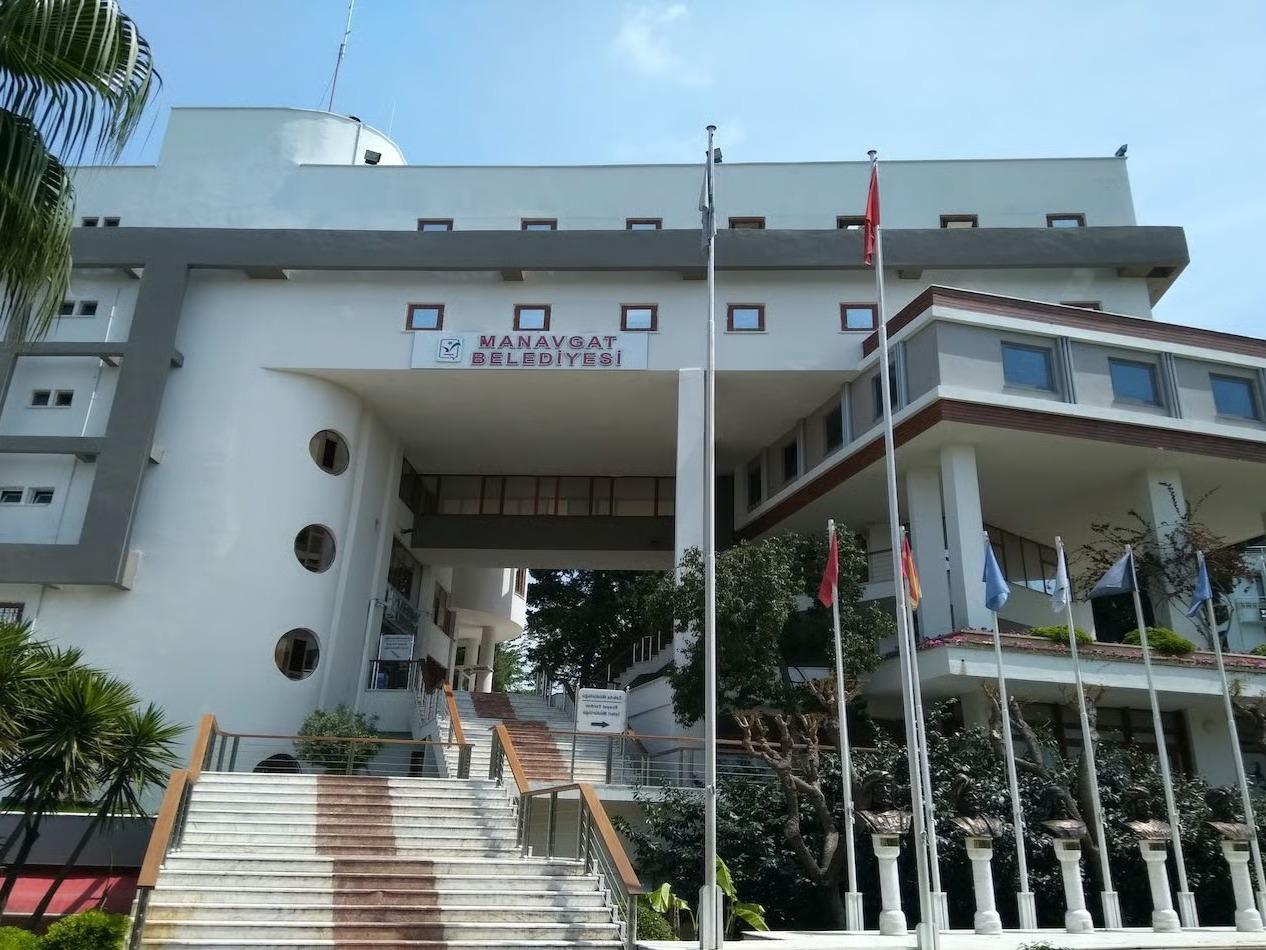 Manavgat Belediyesi'nde milyonluk rüşvet çarkı