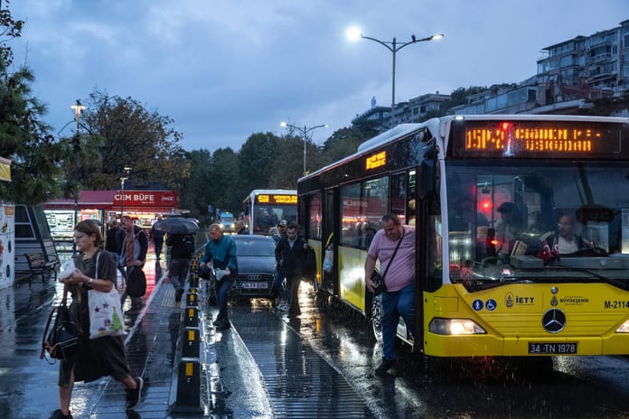 İstanbul'da bugün toplu taşıma ücretsiz mi? İETT ile 6 Ekim metro, Marmaray, otobüs, metrobüs bedava mı?