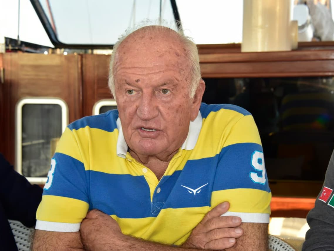 Eski Fenerbahçe Başkanı Ali Şen yoğun bakımda
