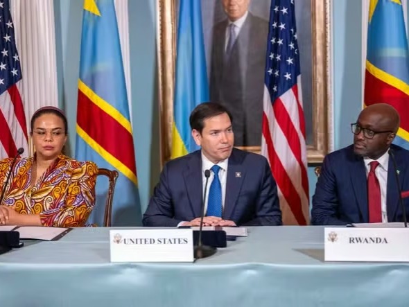 Kongo ile Ruanda arasındaki 30 yıllık savaş sona erdi