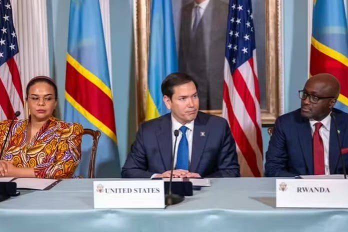 Kongo ile Ruanda arasındaki 30 yıllık savaş sona erdi