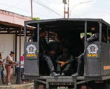 Venezuela'da Maduro sonrası geçici hükümetten 116 kişiye tahliye