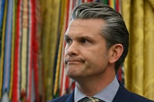 ABD Savunma Bakanı Hegseth'den Panama ve Grönland mesajı