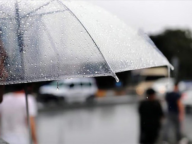 Aşırı sıcaklara mola: Batıya yağış geliyor