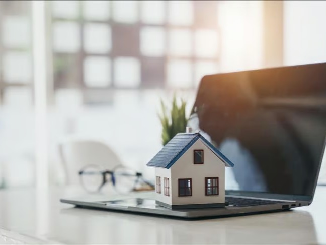 Ev sahipleri dikkat! Turizm konutlarında tanıtım kuralları sıkılaştırıldı