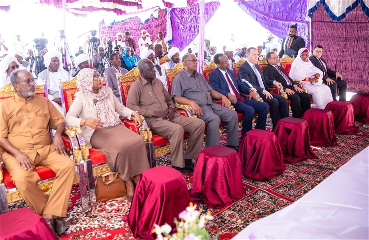 Sudan Kültür ve Enformasyon Bakanı Halid el-İaysir, Türkiye'nin Hartum Büyükelçisi Fatih Yıldız ve TİKA temsilcilerinin katılımıyla Sevakin Adası'nda tören düzenlendi  - AA