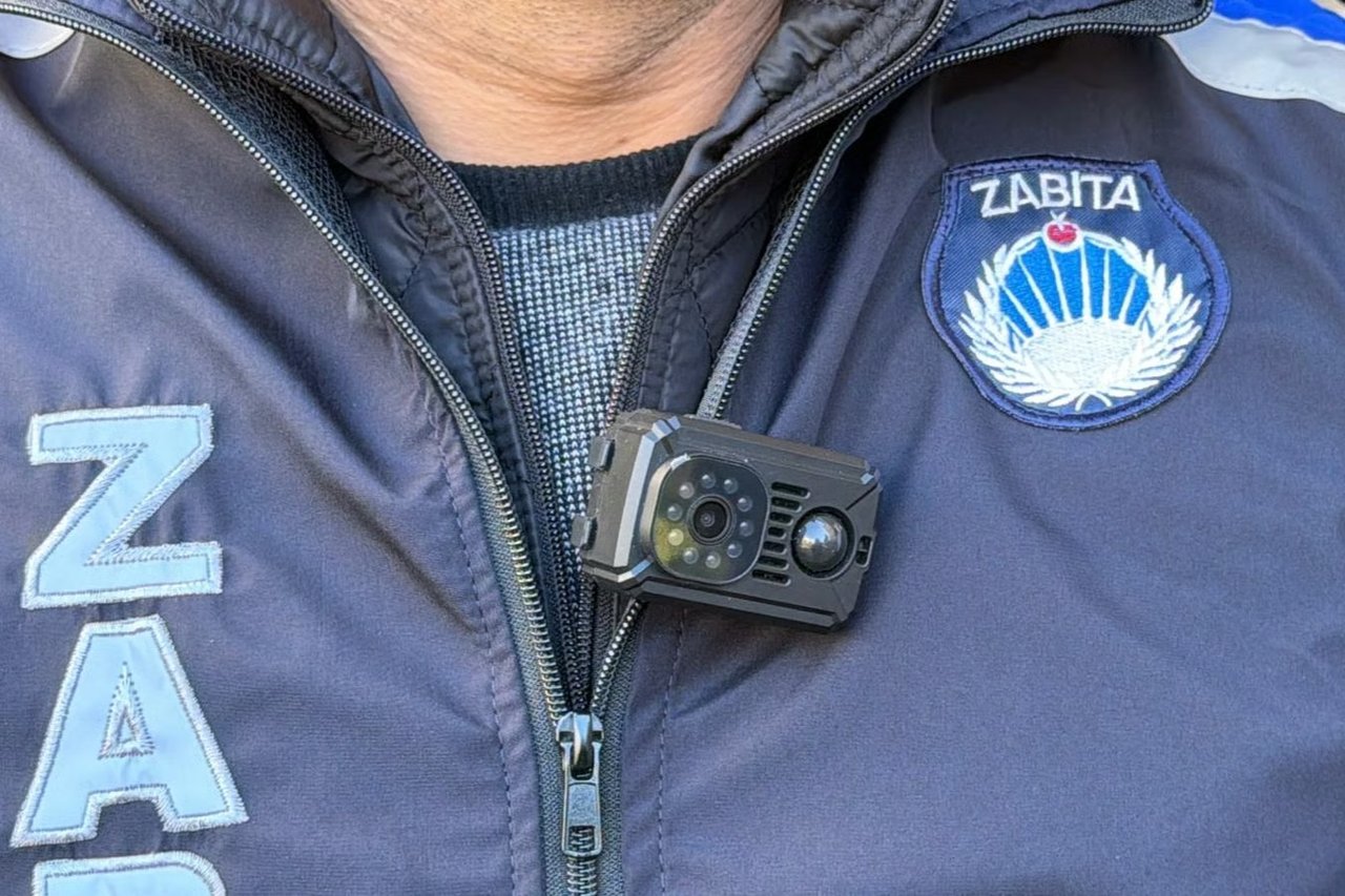 Bakırköy Belediyesinde bir zabıta gözaltına alındı