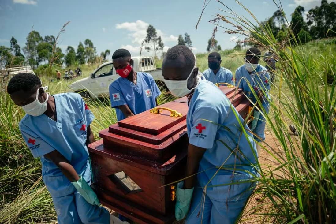 Ebola virüsü nedir? Nasıl bulaşır? DSÖ'den korkutan Ebola açıklaması