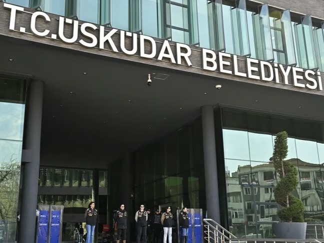 Üsküdar Belediyesi'ne 2. dalga operasyon! Usulsüz yapılara onay verenler gözaltında