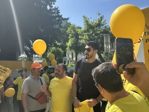 Kimler kimlerle beraber: FETÖ'cüler, Ekrem İmamoğlu için miting yaptı!