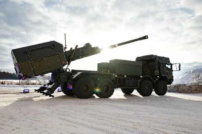 İsveç ordusu için üretilen yeni Archer obüsleri teslimat sürecine girdi