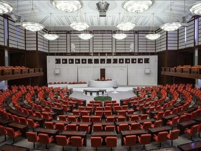 TBMM Başkanlık seçimi yarın: 5 aday yarışacak oylama gizli yapılacak!