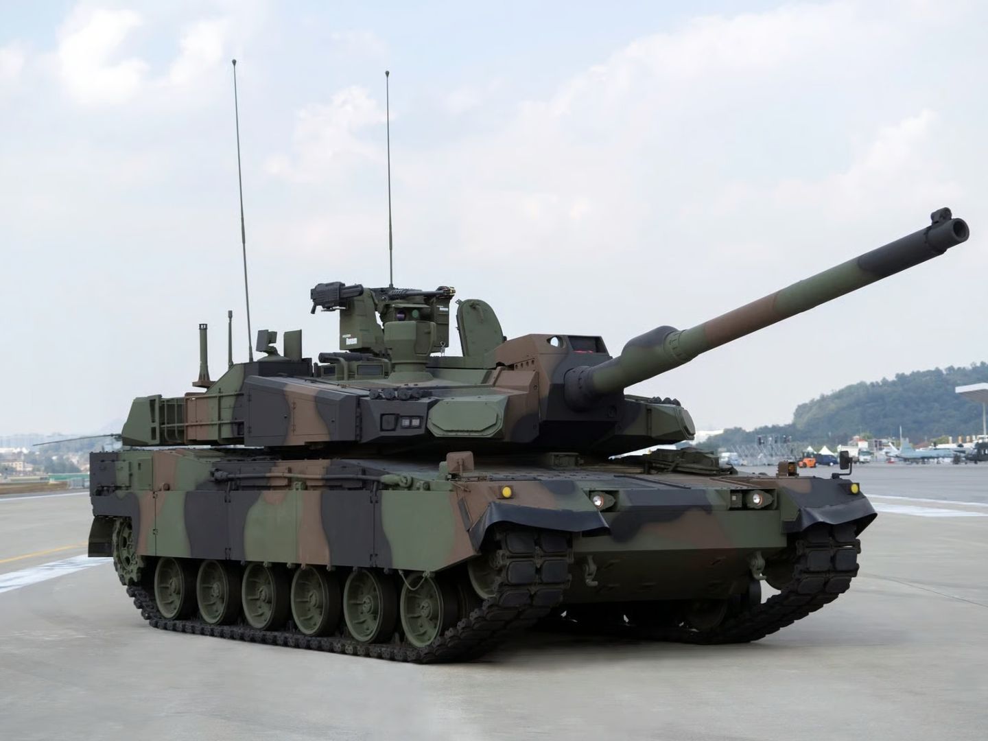 Fas, Güney Kore yapımı K2 Black Panther tanklarını gündemine aldı